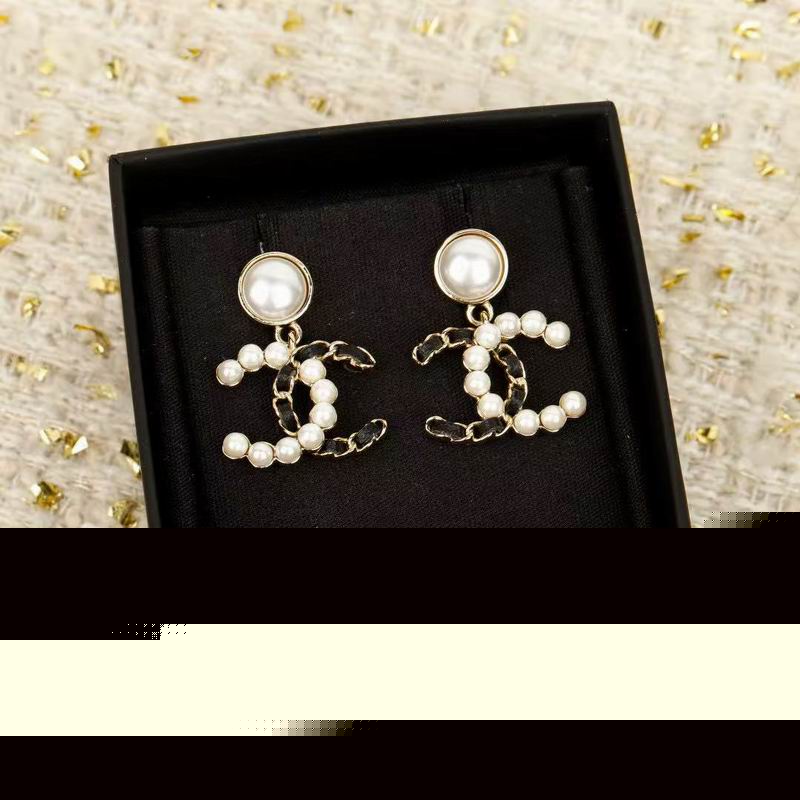 Chanel Earring 04yxs385